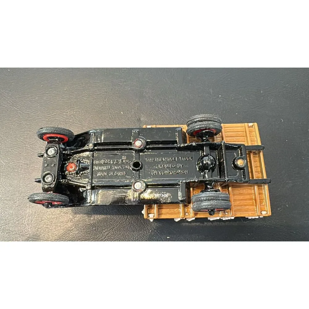 ERTL Orville's 1930 Chevrolet Grain & Feed Truck 1/43 Scale Die-Cast